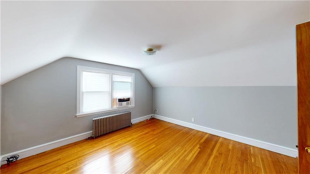 181 Fiat Avenue photo 23