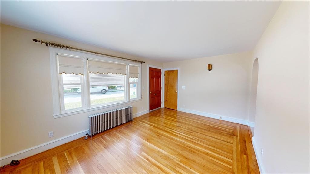 181 Fiat Avenue photo 9