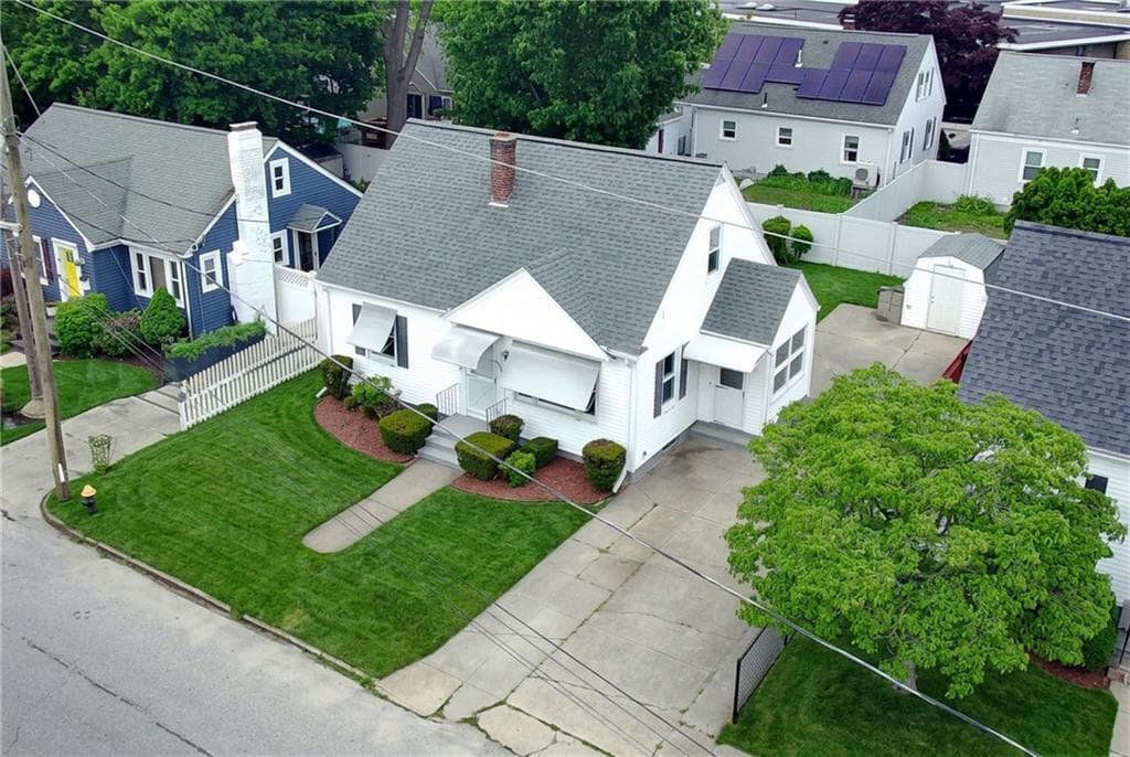 181 Fiat Avenue photo 4