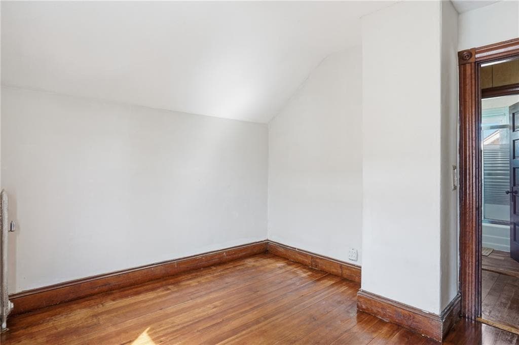 28 Orlo Avenue photo 23