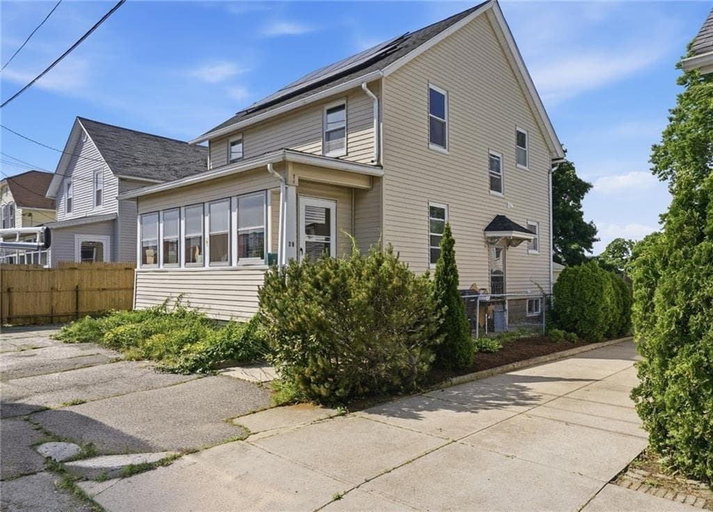 28 Orlo Avenue
