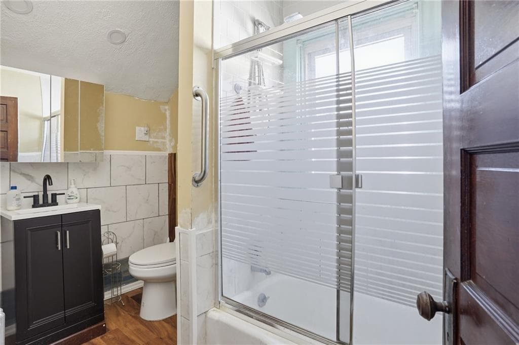 28 Orlo Avenue photo 18