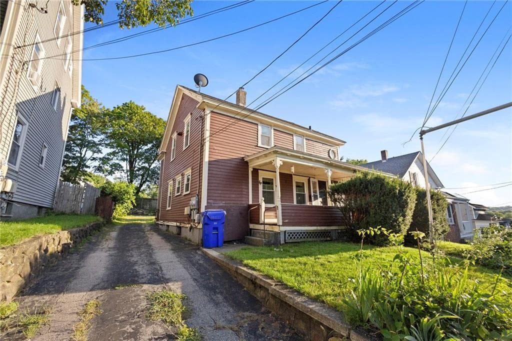 20 Spring Street W photo 33