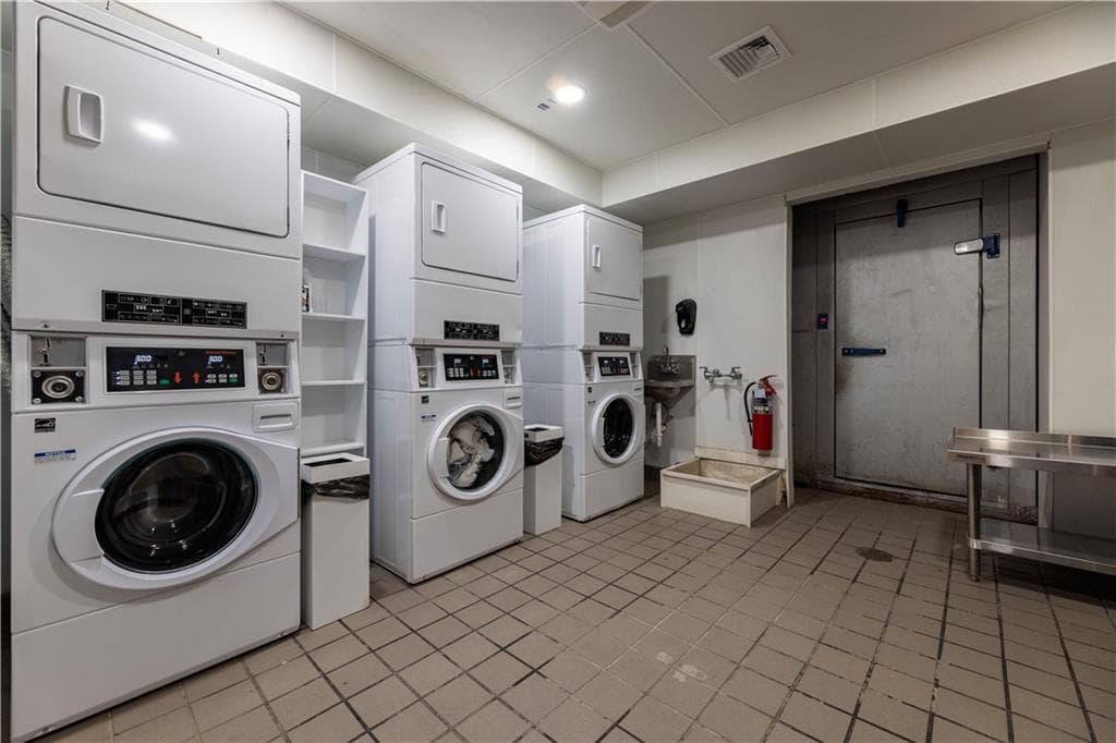 85 Ocean Avenue photo 26