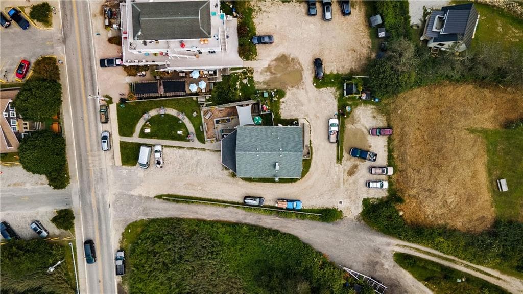 85 Ocean Avenue photo 10