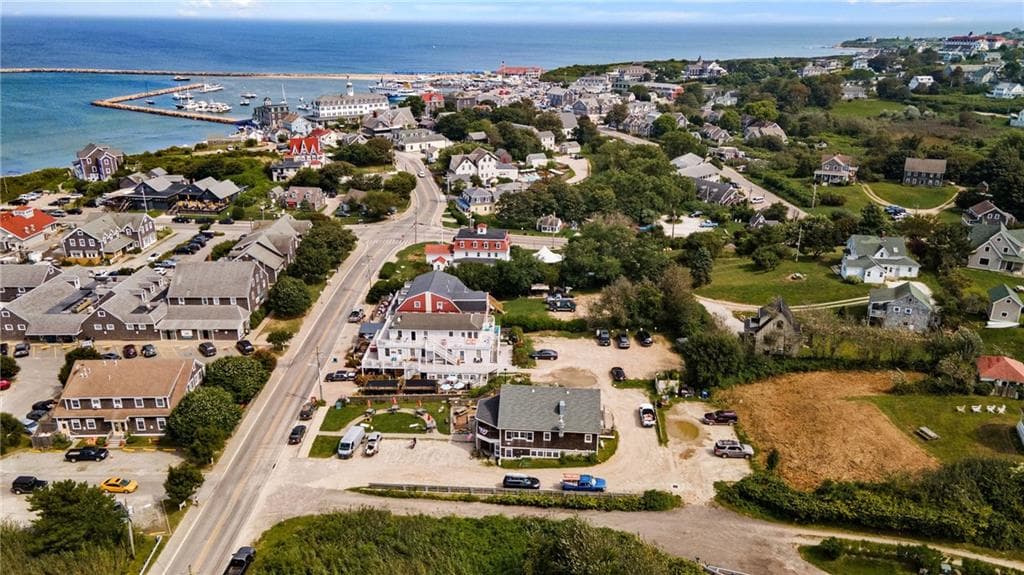 85 Ocean Avenue photo 8