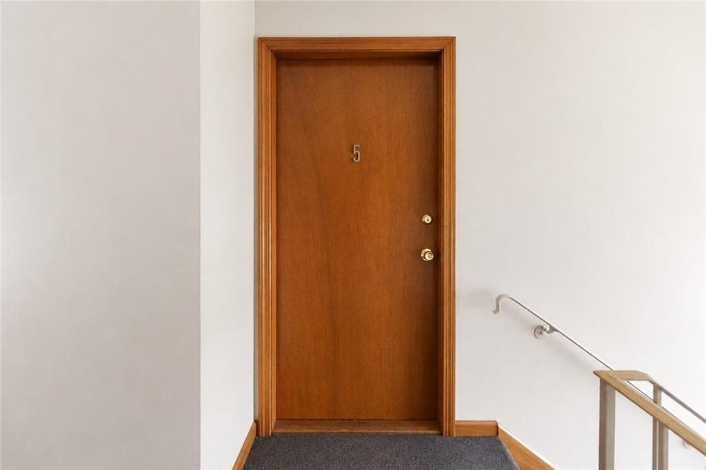 117 John Street UNIT 5 photo 3