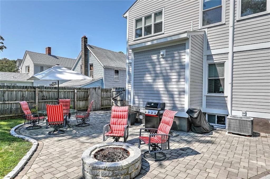 Single Family Residence at 214 Narragansett Avenue, Barrington, photo 41 of 49