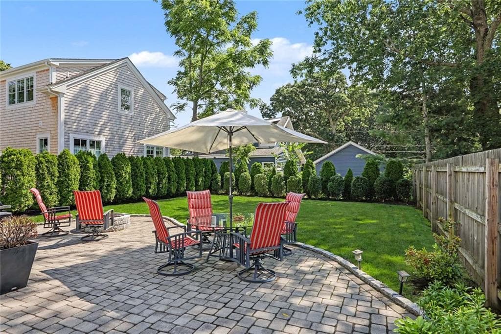 Single Family Residence at 214 Narragansett Avenue, Barrington, photo 40 of 49