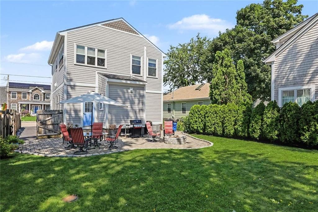 Single Family Residence at 214 Narragansett Avenue, Barrington, photo 39 of 49