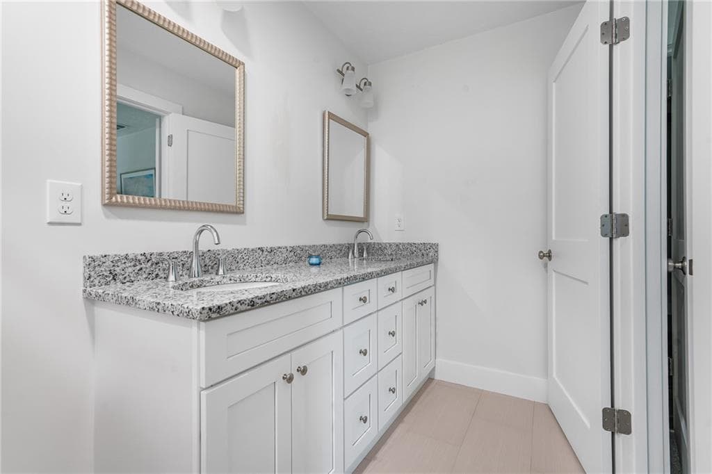 6 Trinity Way photo 39