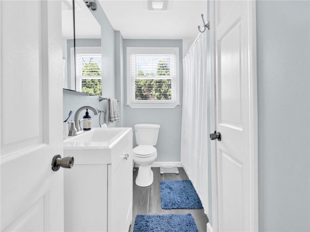 59 N Williams Street photo 9