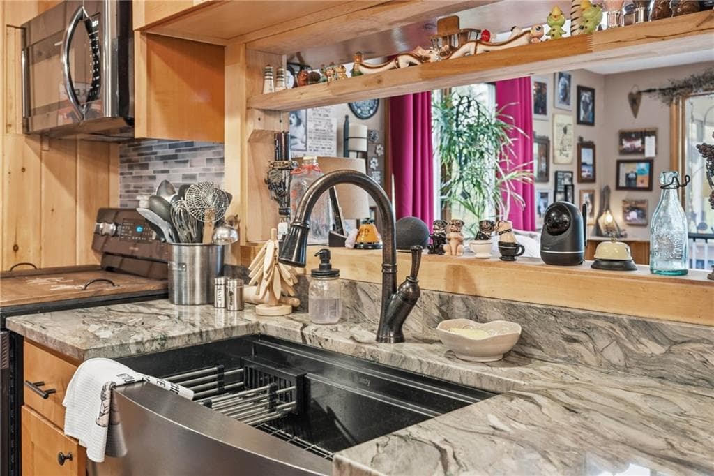 55 Slater Drive photo 12
