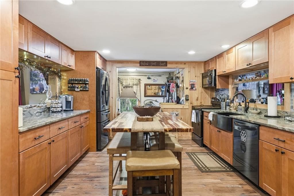 55 Slater Drive photo 9