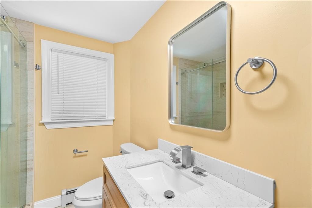 24 Alden Street photo 12