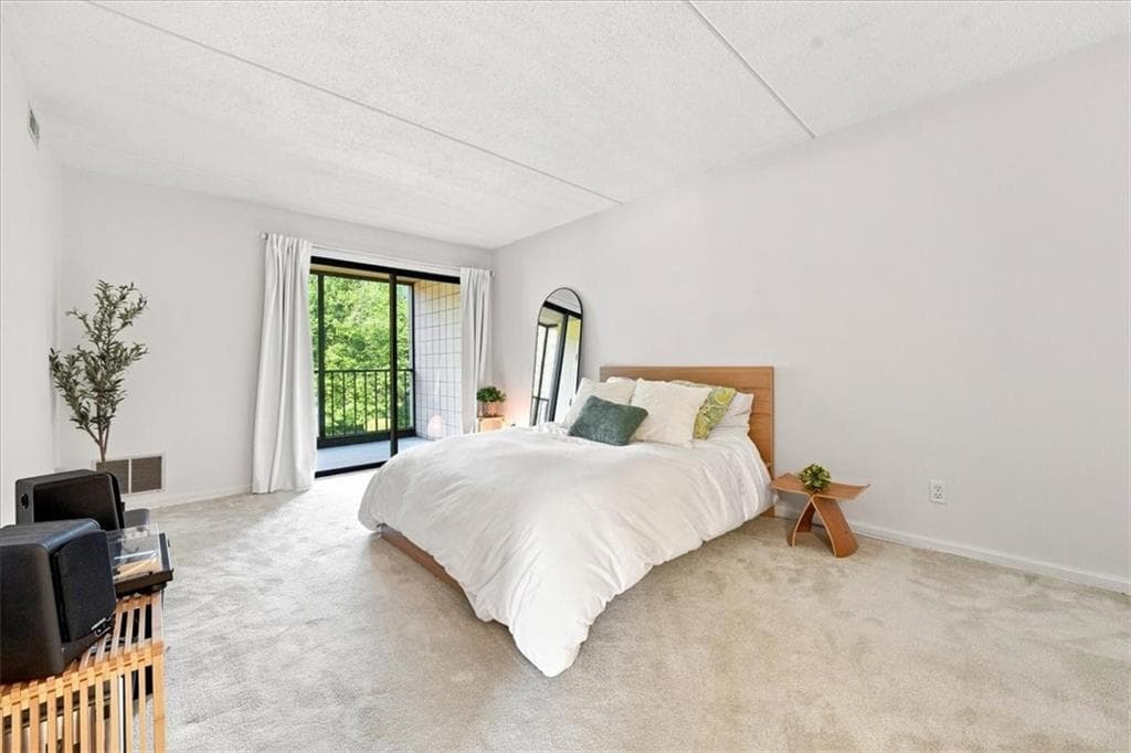 650 East Greenwich Avenue UNIT 5-201 photo 23