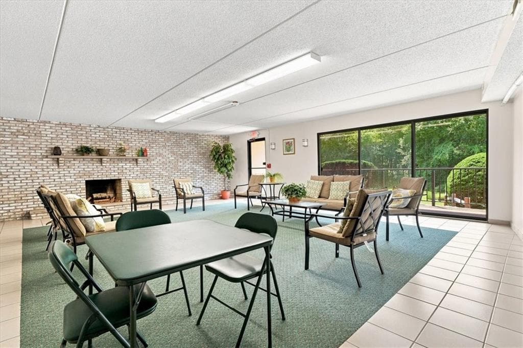 650 East Greenwich Avenue UNIT 5-201 photo 42