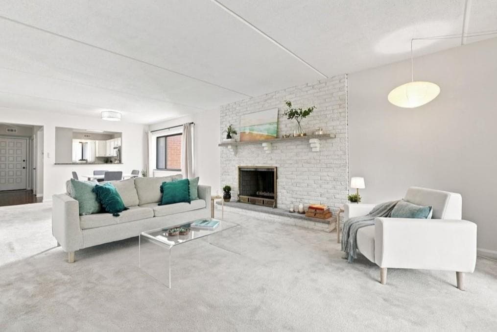 650 East Greenwich Avenue UNIT 5-201 photo 17