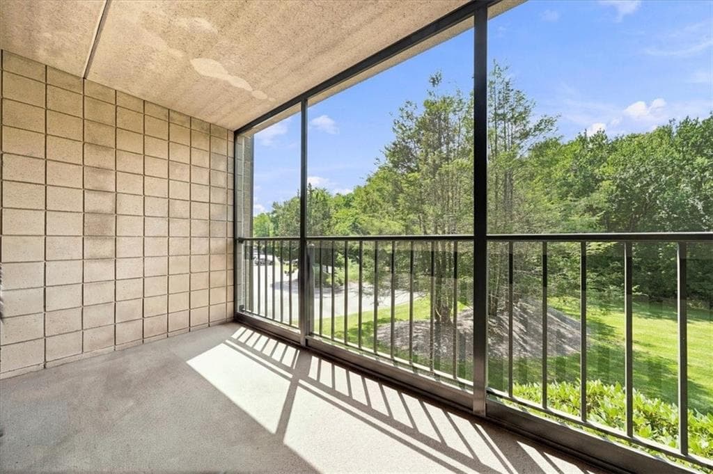 650 East Greenwich Avenue UNIT 5-201 photo 20