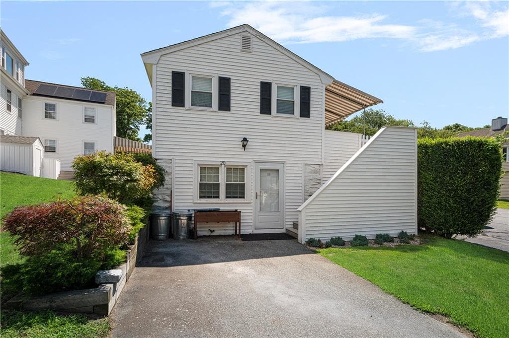 Commercial at 46 Statue Way, Portsmouth, photo 12 of 42