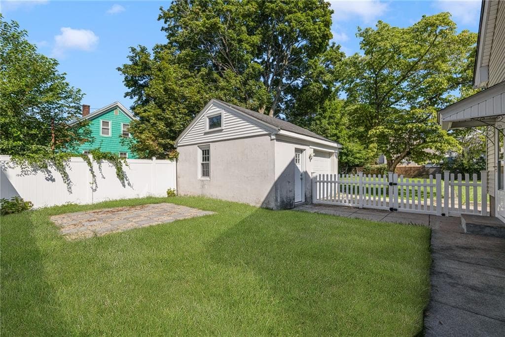 42 Victoria Avenue photo 25