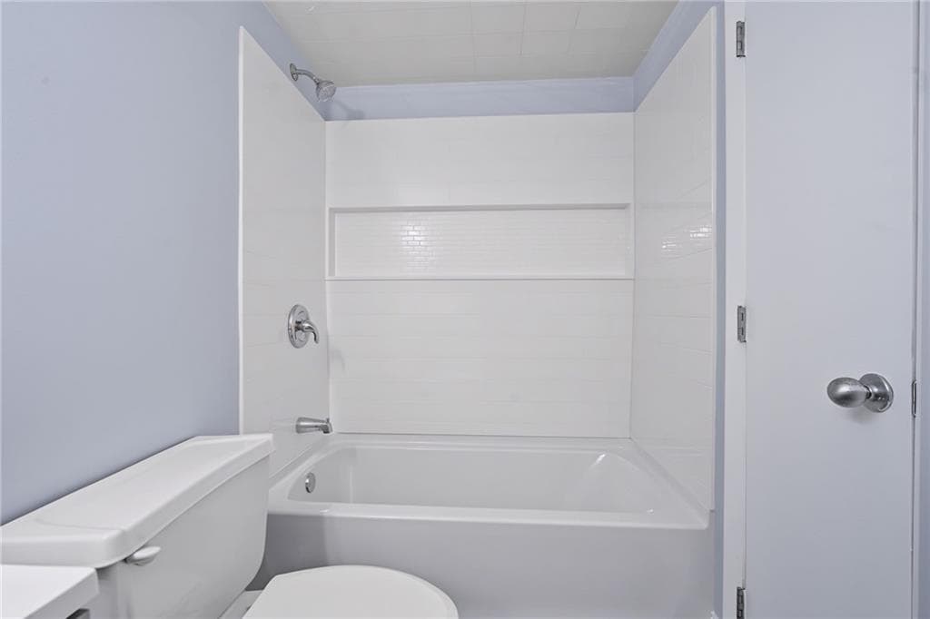 650 East Greenwich Avenue UNIT 7-207 photo 16