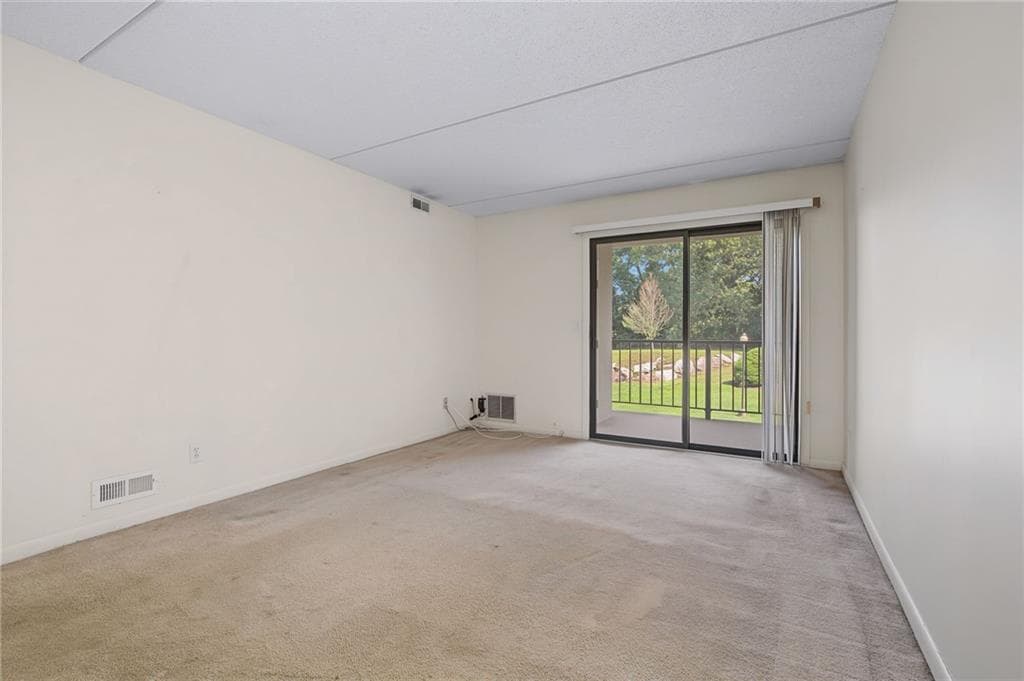 650 East Greenwich Avenue UNIT 7-207 photo 19