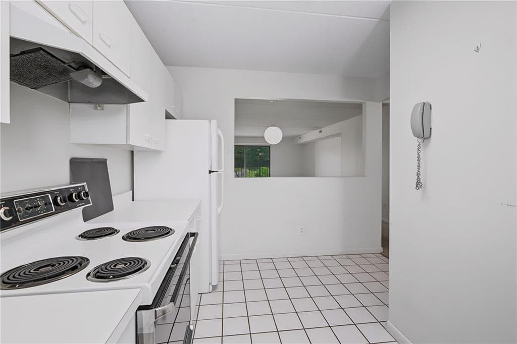 650 East Greenwich Avenue UNIT 7-207 photo 4