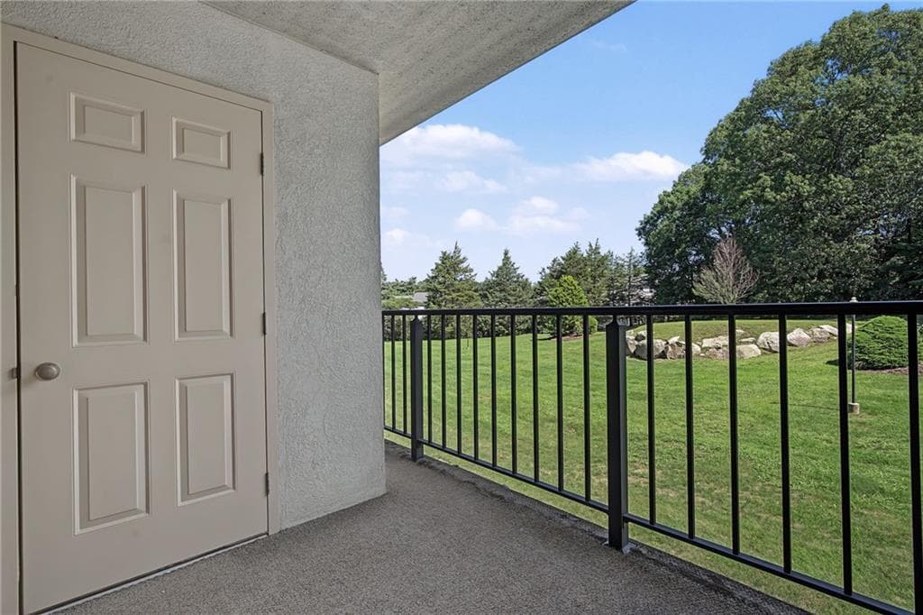 650 East Greenwich Avenue UNIT 7-207 photo 25