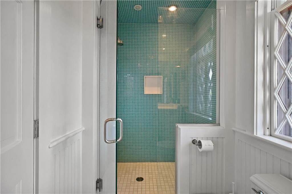 36 Chastellux Avenue UNIT H photo 22