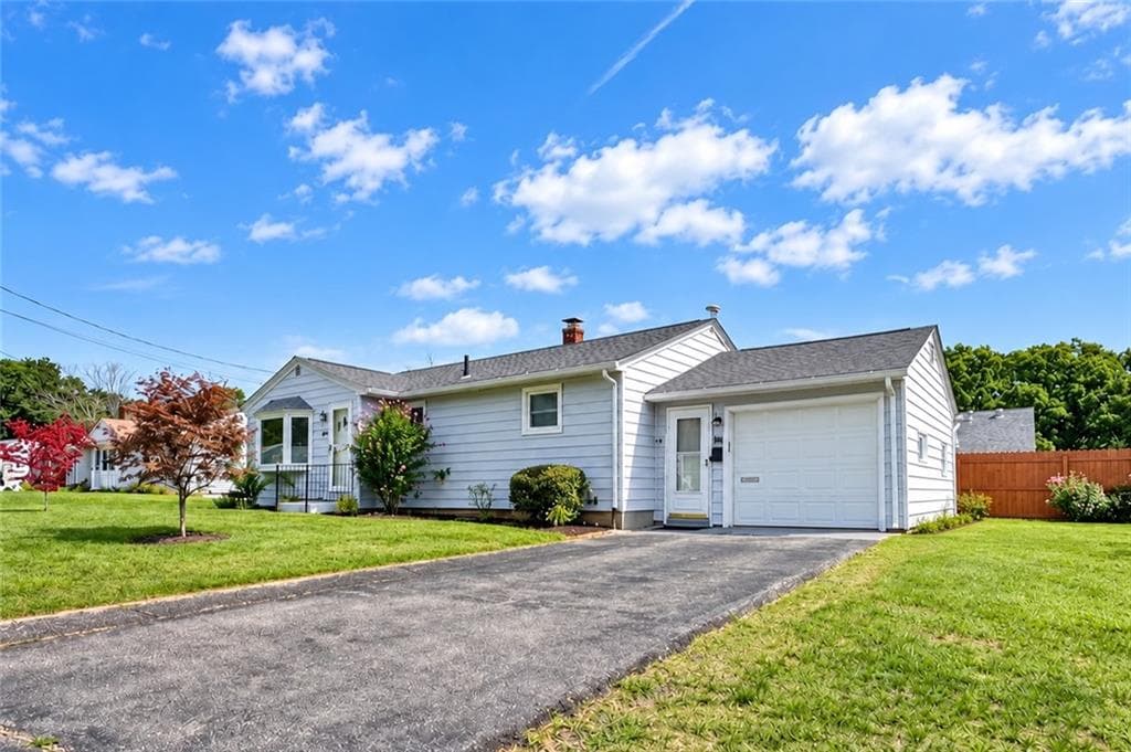 Single Family Residence at 156 Pawtuxet Terrace, West Warwick, photo 3 of 50