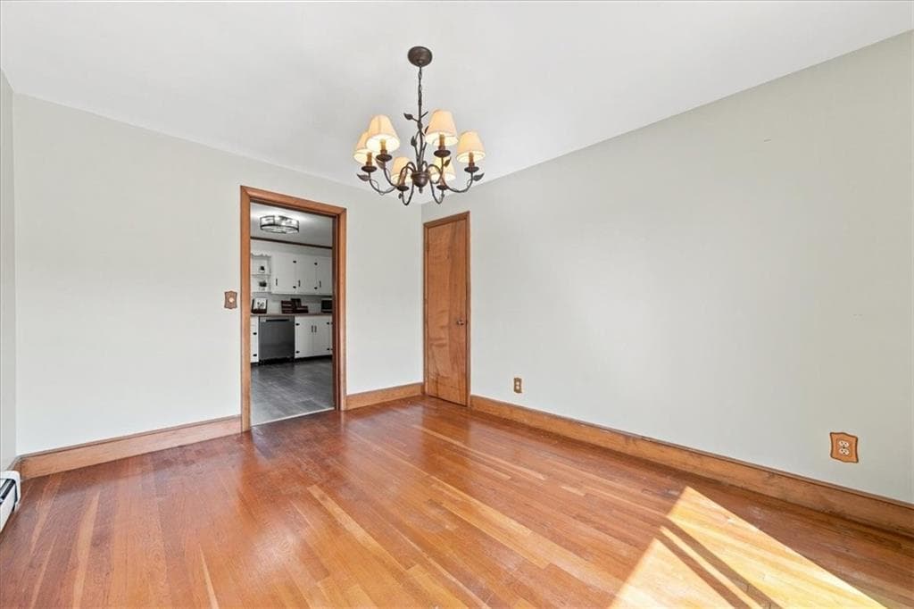 Single Family Residence at 156 Pawtuxet Terrace, West Warwick, photo 24 of 50