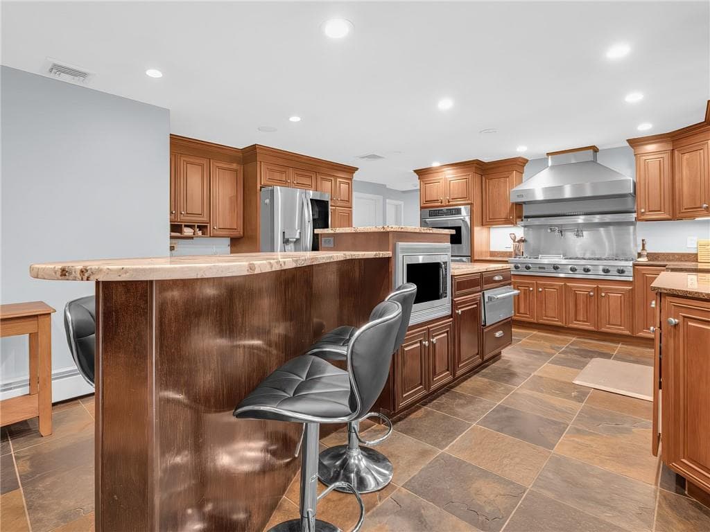 5 Colony Drive photo 16