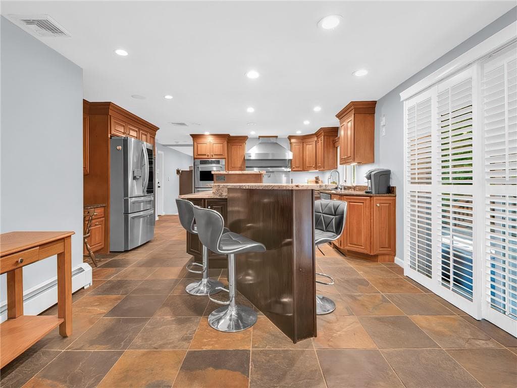 5 Colony Drive photo 9