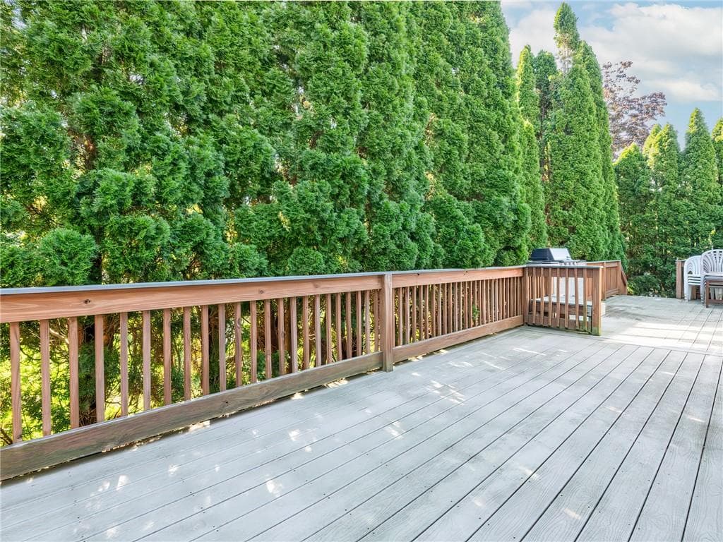 5 Colony Drive photo 33