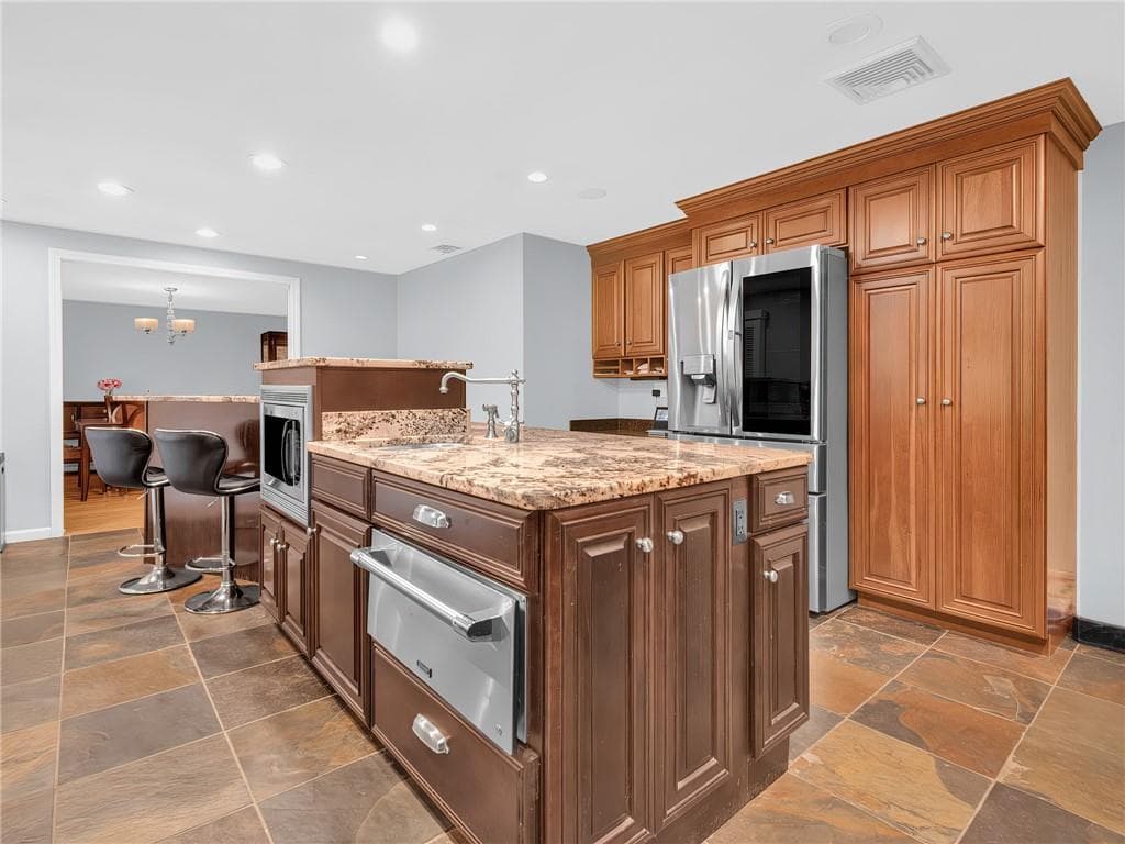 5 Colony Drive photo 15