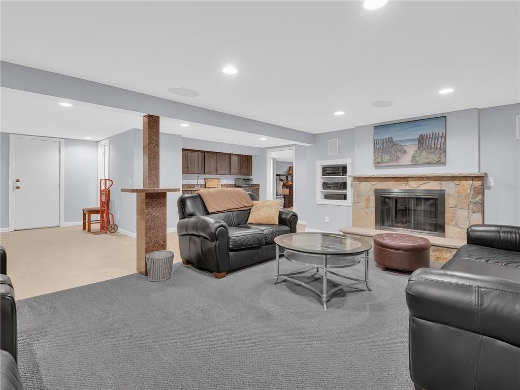 5 Colony Drive photo 29