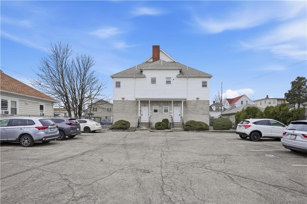 122 126 Lowell Avenue photo 2