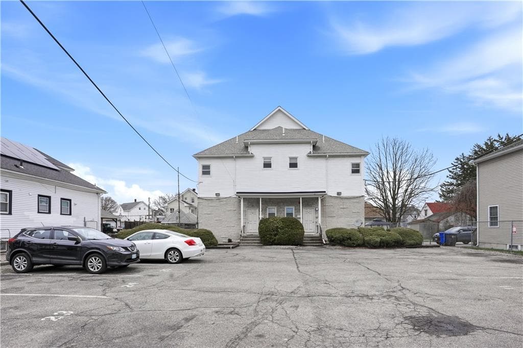 122 126 Lowell Avenue photo 6