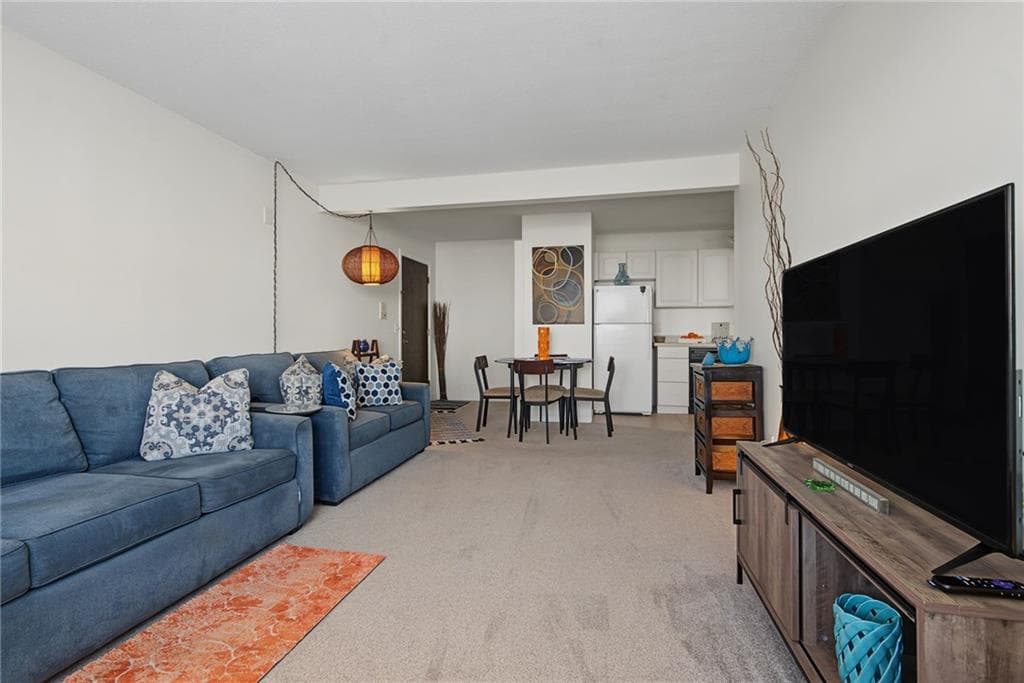 132 Hoffman Avenue UNIT 207 photo 11