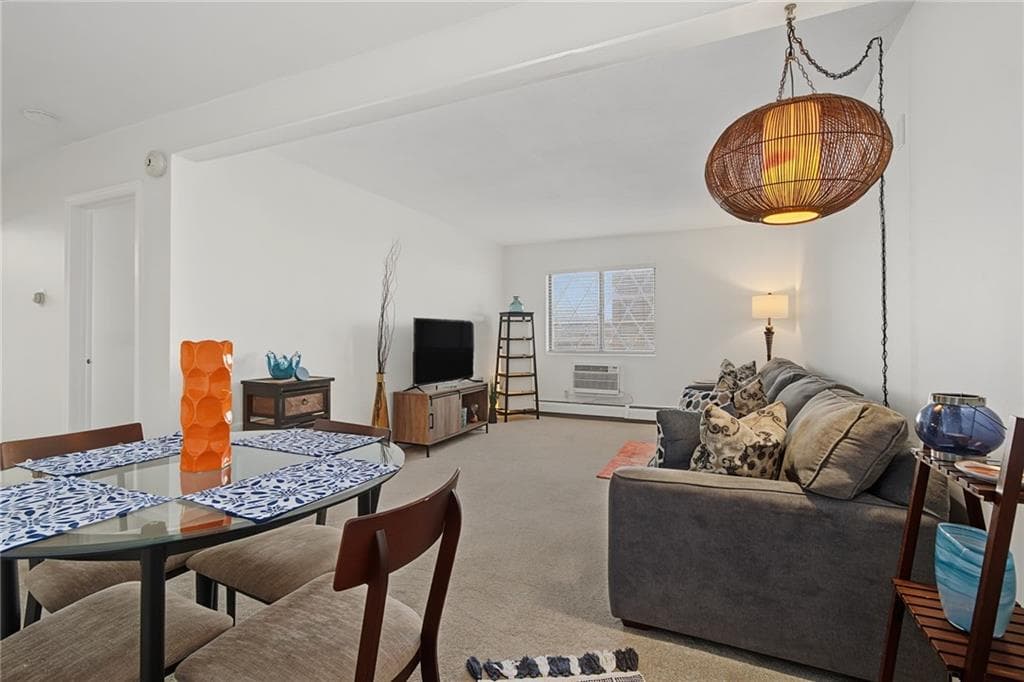 132 Hoffman Avenue UNIT 207 photo 8
