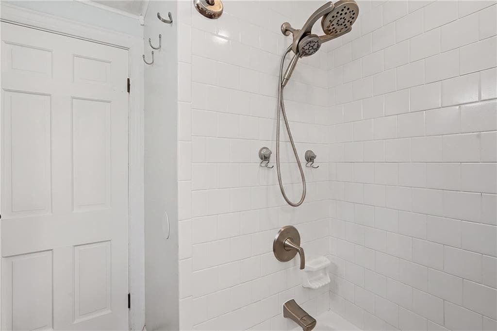 1349 West Shore Road photo 16