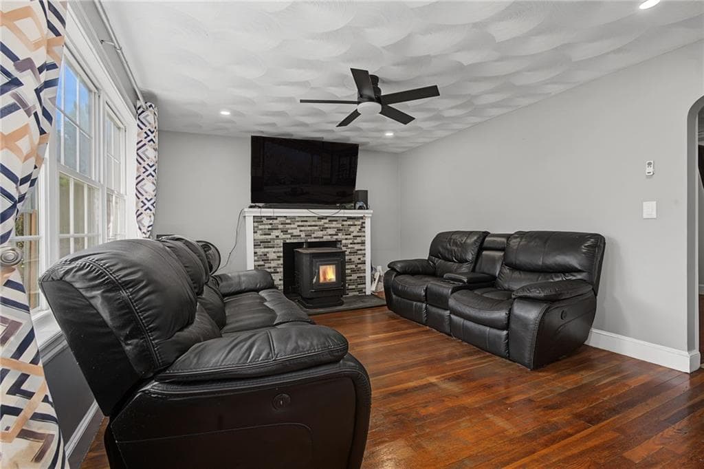 1349 West Shore Road photo 9