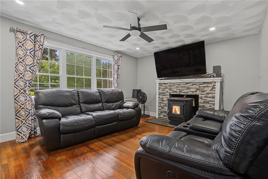 1349 West Shore Road photo 10
