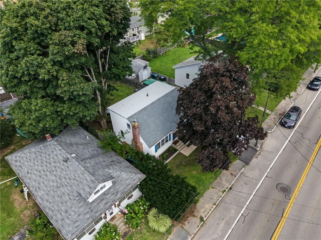 1349 West Shore Road photo 41