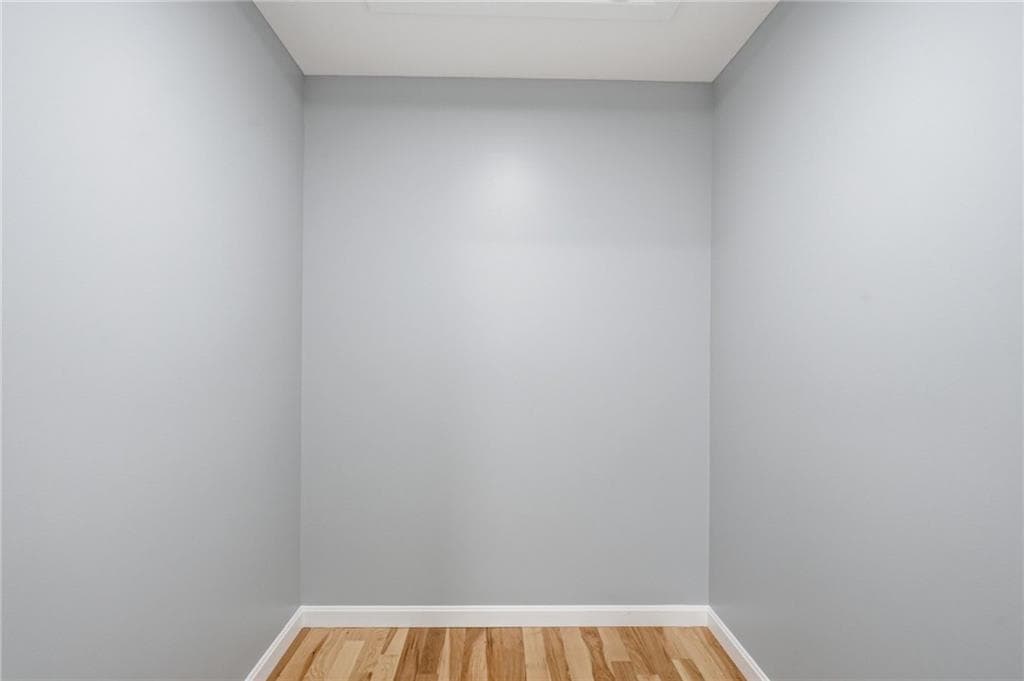 8 Fairgreen Drive photo 12