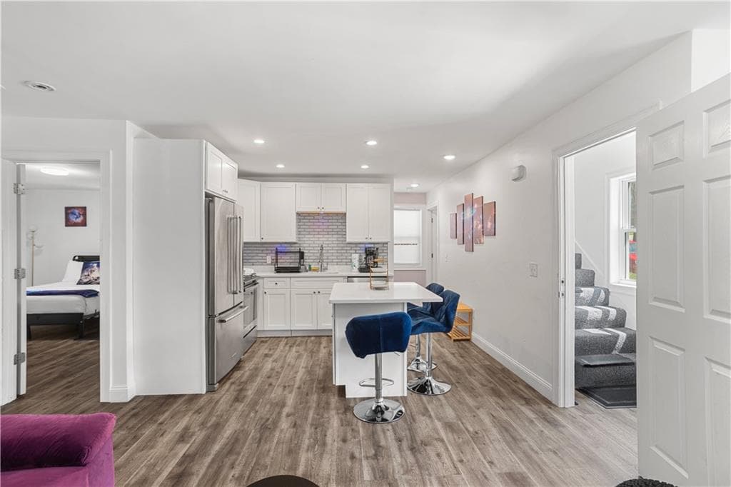 64 Duncan Avenue photo 12