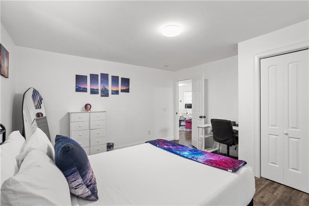 64 Duncan Avenue photo 15