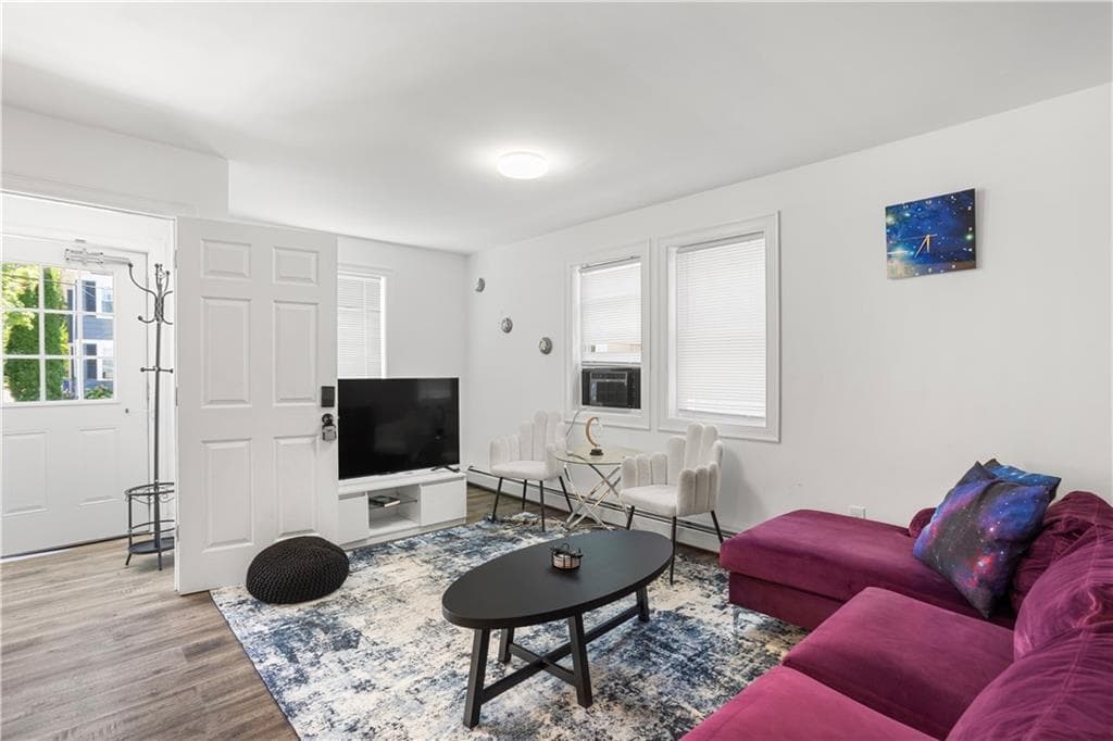 64 Duncan Avenue photo 11