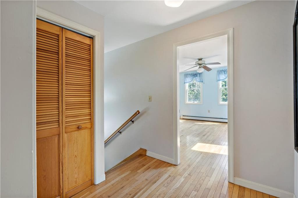 813 South Road photo 27